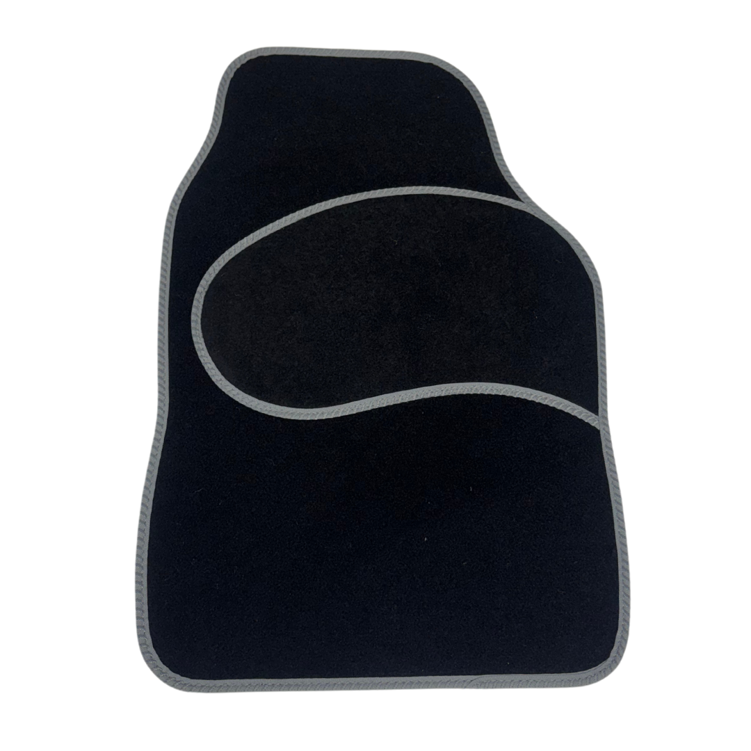 Universal fit 4 piece car mats